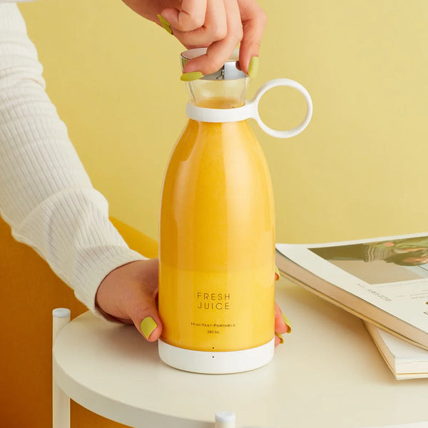 Portable Electric Wireless Mini Fruit Blender Juicer - Perfect for On-the-Go!